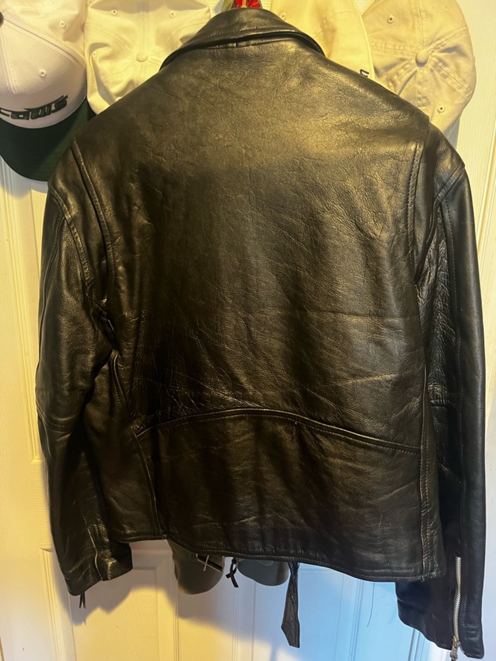 Black Motorcycle Jacket - Picture 7 of 9
